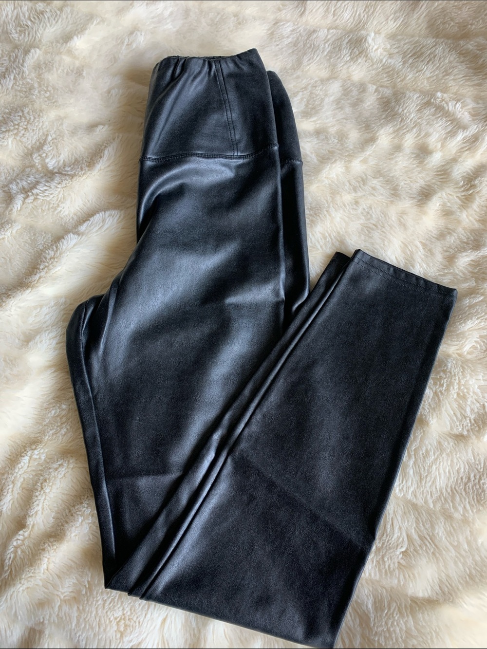 Wilfred free black leather leggings M